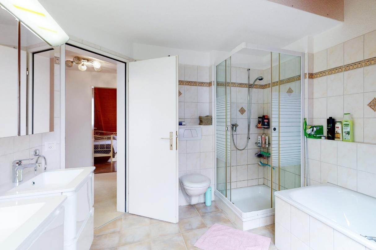 5.5 Zimmer Doppelhaushälfte in Höri - Bild 9