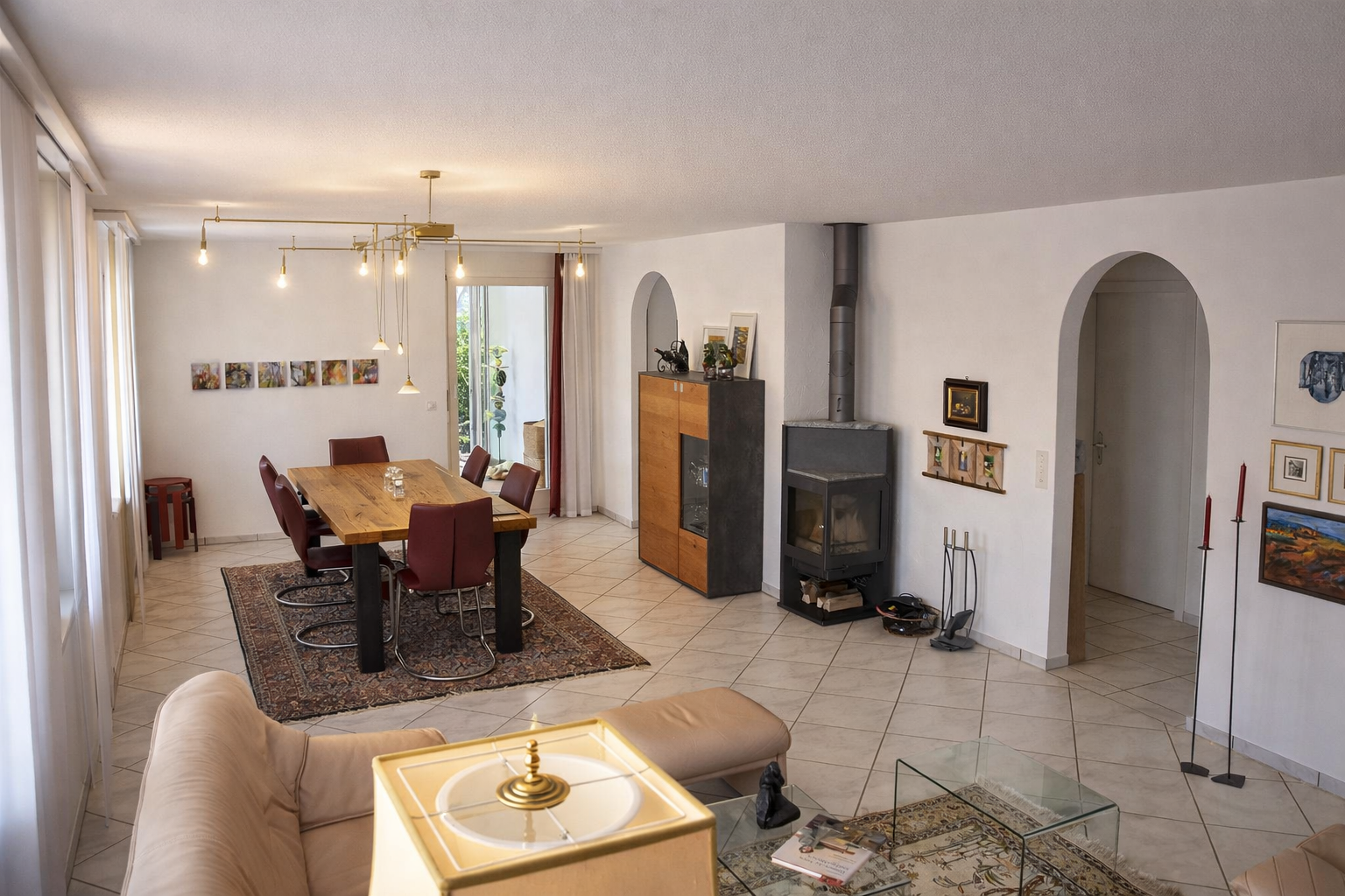 5.5 Doppelhaushälfte mit Wintergarten und Weitsicht in Oberflachs - Bild 4